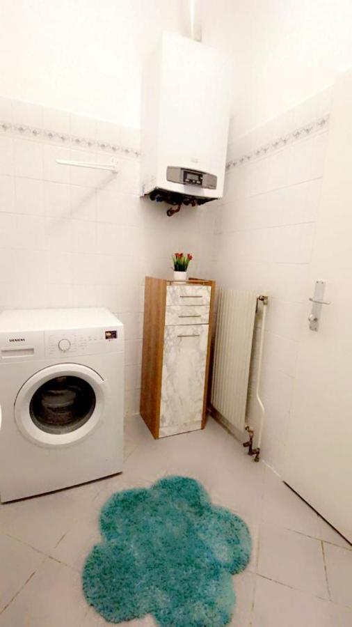Premier Quad Room Wh Відень Екстер'єр фото
